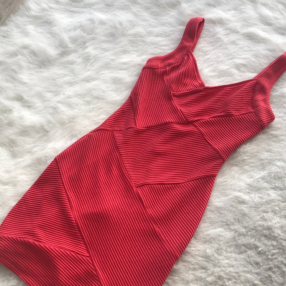 F21 RED DRESS - Picture 2 of 3